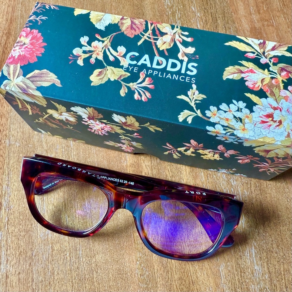 Caddis Miklos 1.0 strength readers in Turtle color VEUC 🤩🤓